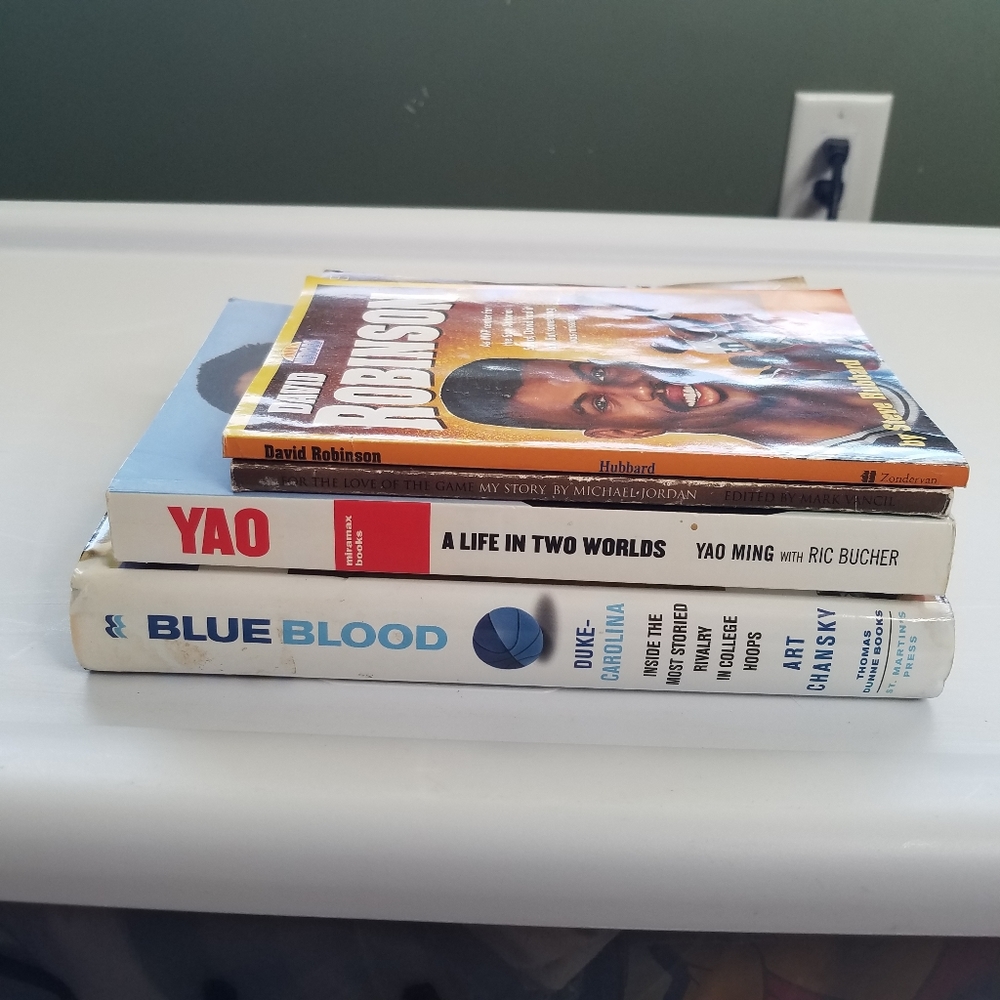 4 Basketball Books Blue Blood Duke-Carolina Yao Y